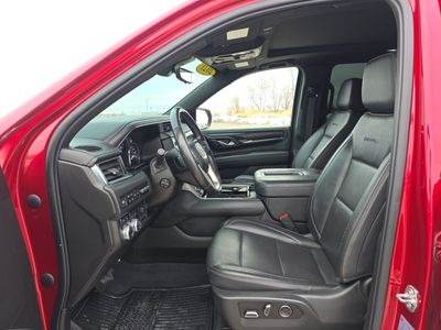 2021 GMC Yukon XL — photo 14 view