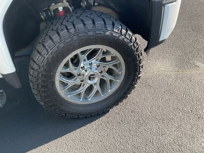 2024 GMC Sierra 3500HD — photo 15 view
