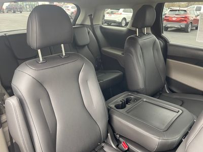 2026 Kia Carnival - Photo 8