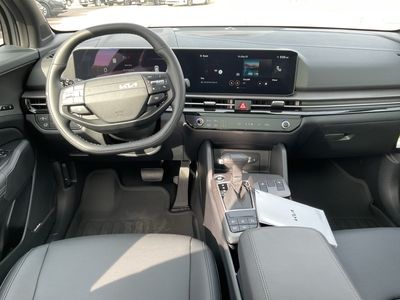 2026 Kia Sportage — photo 12 view