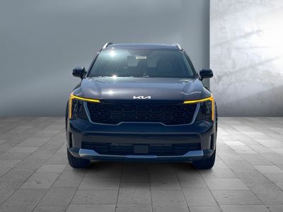 2025 Kia Sorento — rear three-quarter view