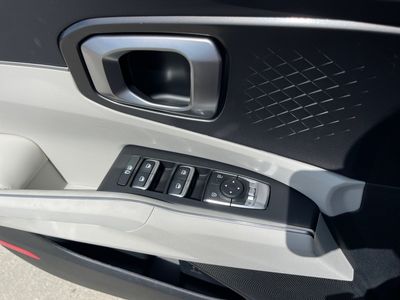 2025 Kia Sorento — photo 10 view