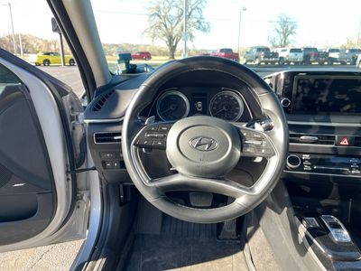 2023 Hyundai Sonata Hybrid — photo 12 view