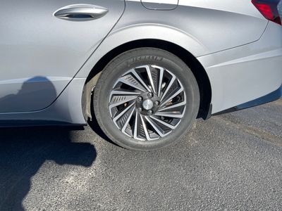 2023 Hyundai Sonata Hybrid — photo 7 view