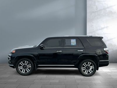 2022 Toyota 4Runner — detail view