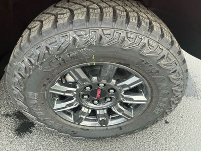 2026 GMC Sierra 1500 - Photo 13