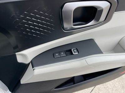 2025 Kia Sorento - Photo 8