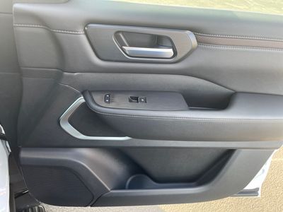 2026 Nissan Armada — photo 9 view