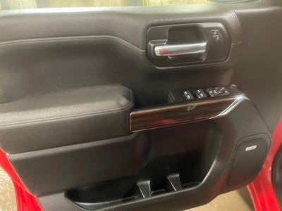 2022 Chevrolet Silverado 1500 LTD — photo 8 view