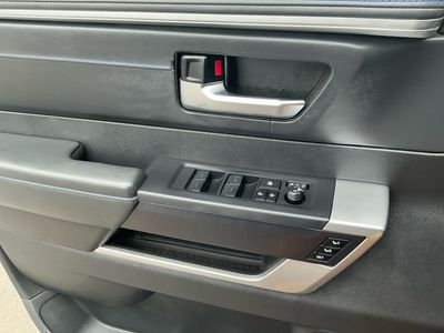 2023 Toyota Tundra 4WD — photo 10 view