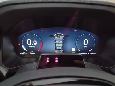2025 Ford Explorer — photo 9 view