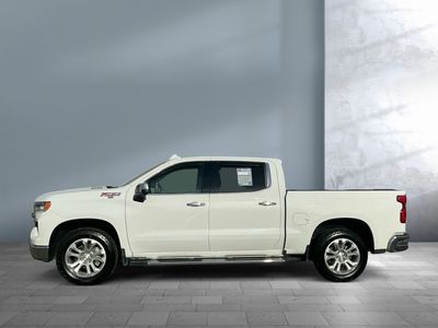 2023 Chevrolet Silverado 1500 — interior view