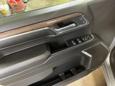 2024 Chevrolet Silverado 1500 — photo 11 view