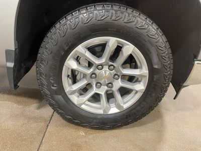 2024 Chevrolet Silverado 1500 — photo 13 view