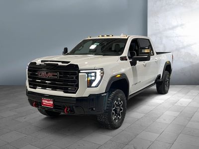 2025 GMC Sierra 2500HD — front three-quarter view