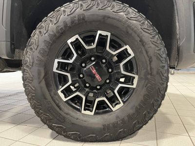 2025 GMC Sierra 2500HD — photo 10 view