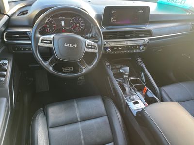 2022 Kia Telluride — photo 8 view