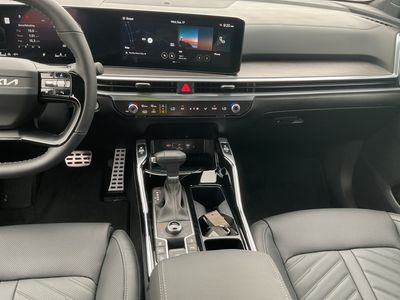 2026 Kia Sorento — photo 13 view