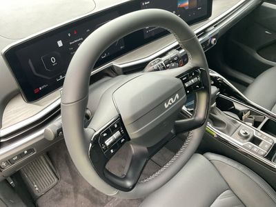 2026 Kia Sorento — photo 8 view