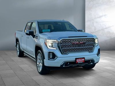 2020 GMC Sierra 1500 — front three-quarter view