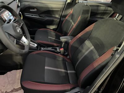 2025 Nissan Versa - Photo 13