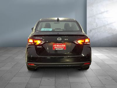2025 Nissan Versa - Photo 4