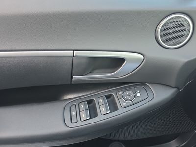 2026 Hyundai Sonata - Photo 13
