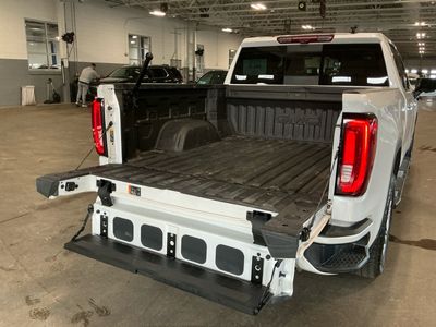 2025 GMC Sierra 1500 — photo 7 view