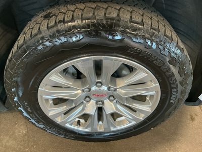 2025 GMC Sierra 1500 — photo 8 view
