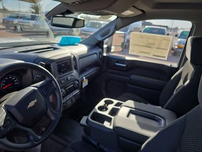 2025 Chevrolet Silverado 3500HD CC - Photo 13