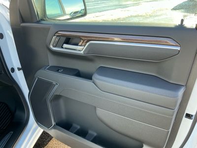 2026 Chevrolet Silverado 1500 - Photo 8