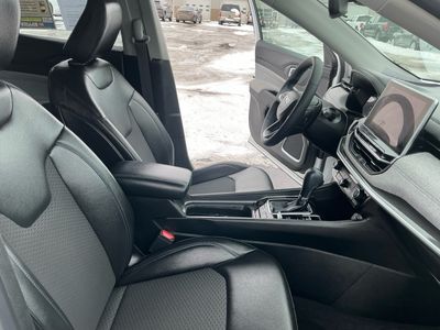 2022 Jeep Compass — photo 11 view
