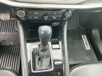 2022 Jeep Compass — photo 9 view