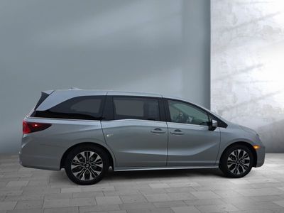 2026 Honda Odyssey — rear three-quarter view