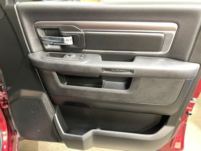 2021 Ram 1500 Classic — photo 7 view