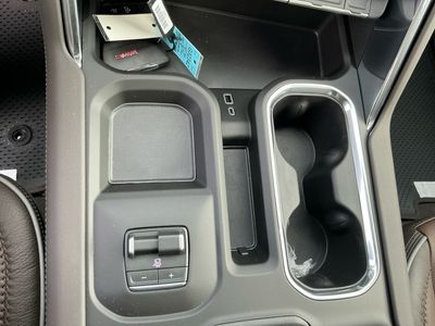 2026 GMC Acadia — photo 14 view
