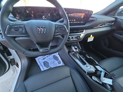 2026 Buick Envista — photo 8 view