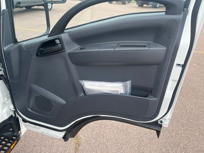 2025 Chevrolet 5500 HG LCF Gas - Photo 13