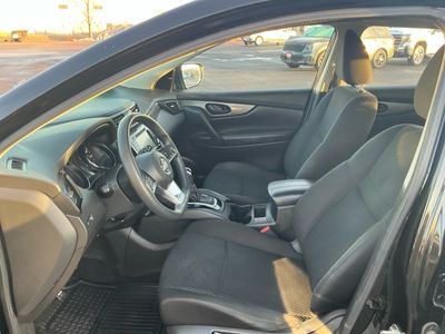2021 Nissan Rogue Sport — photo 11 view