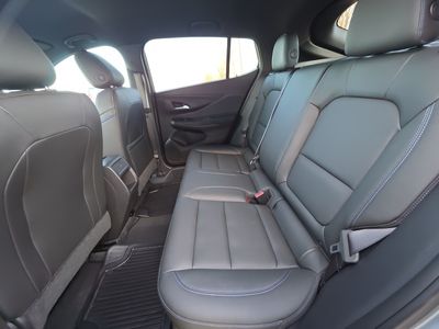 2025 Buick Envista — photo 10 view