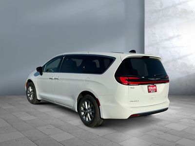 2026 Chrysler Pacifica — rear three-quarter view
