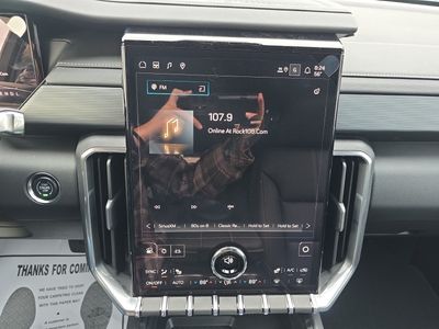 2026 GMC Acadia — photo 12 view