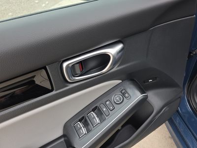 2026 Honda Civic Sedan Hybrid — photo 15 view