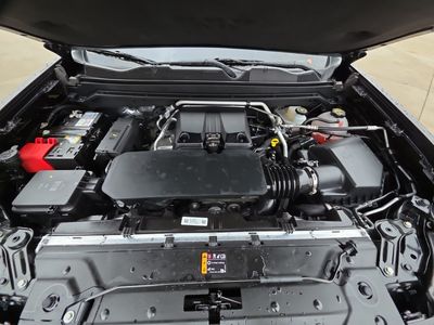 2024 Chevrolet Colorado — photo 12 view