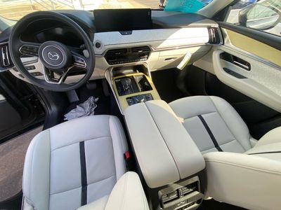 2026 Mazda CX-90 — photo 11 view