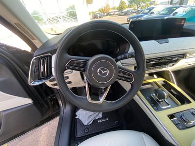 2026 Mazda CX-90 — photo 9 view