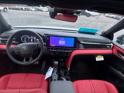 2026 Toyota Camry — photo 9 view