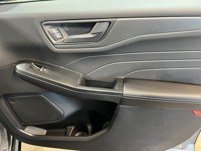 2026 Ford Escape — photo 11 view