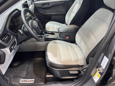 2026 Ford Escape — photo 13 view