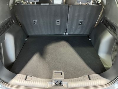 2026 Ford Escape — photo 10 view